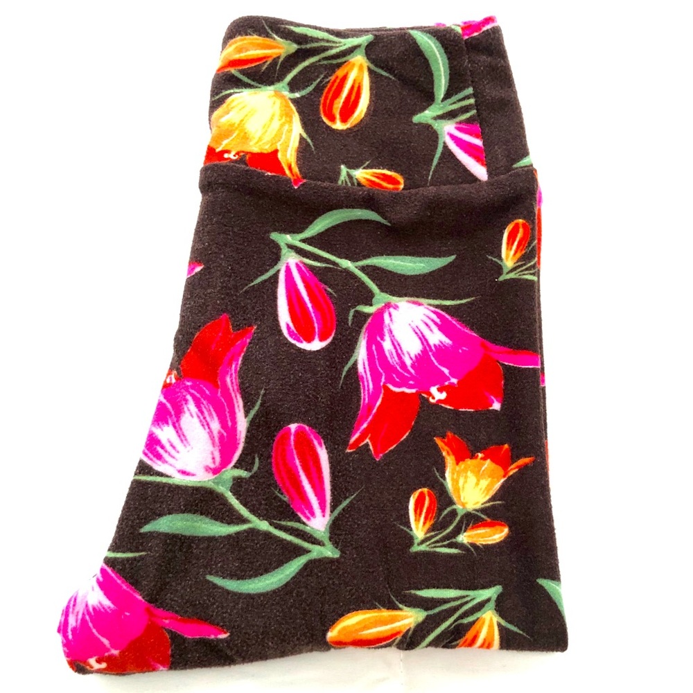 Tulips LuLaRoe kids SM leggings